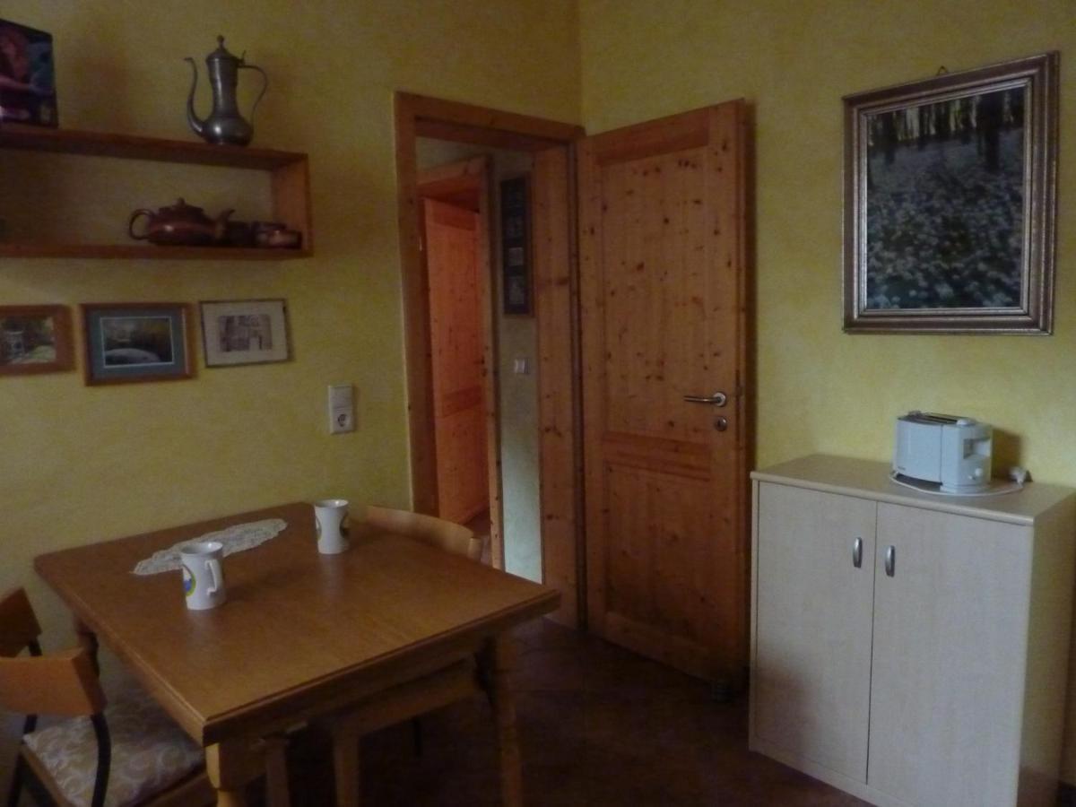 Ferienwohnung Haus Am Singberg Ramsthal Esterno foto