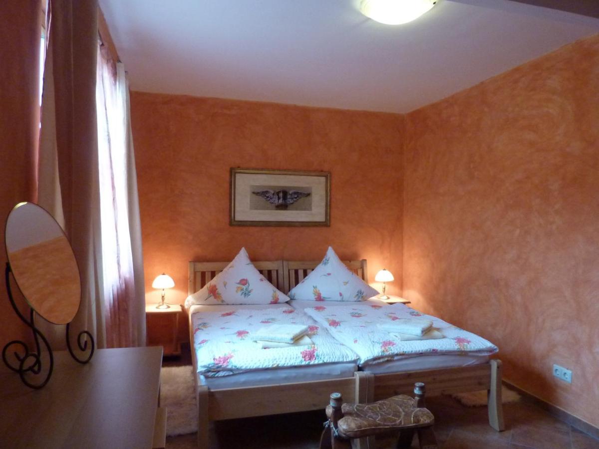 Ferienwohnung Haus Am Singberg Ramsthal Esterno foto