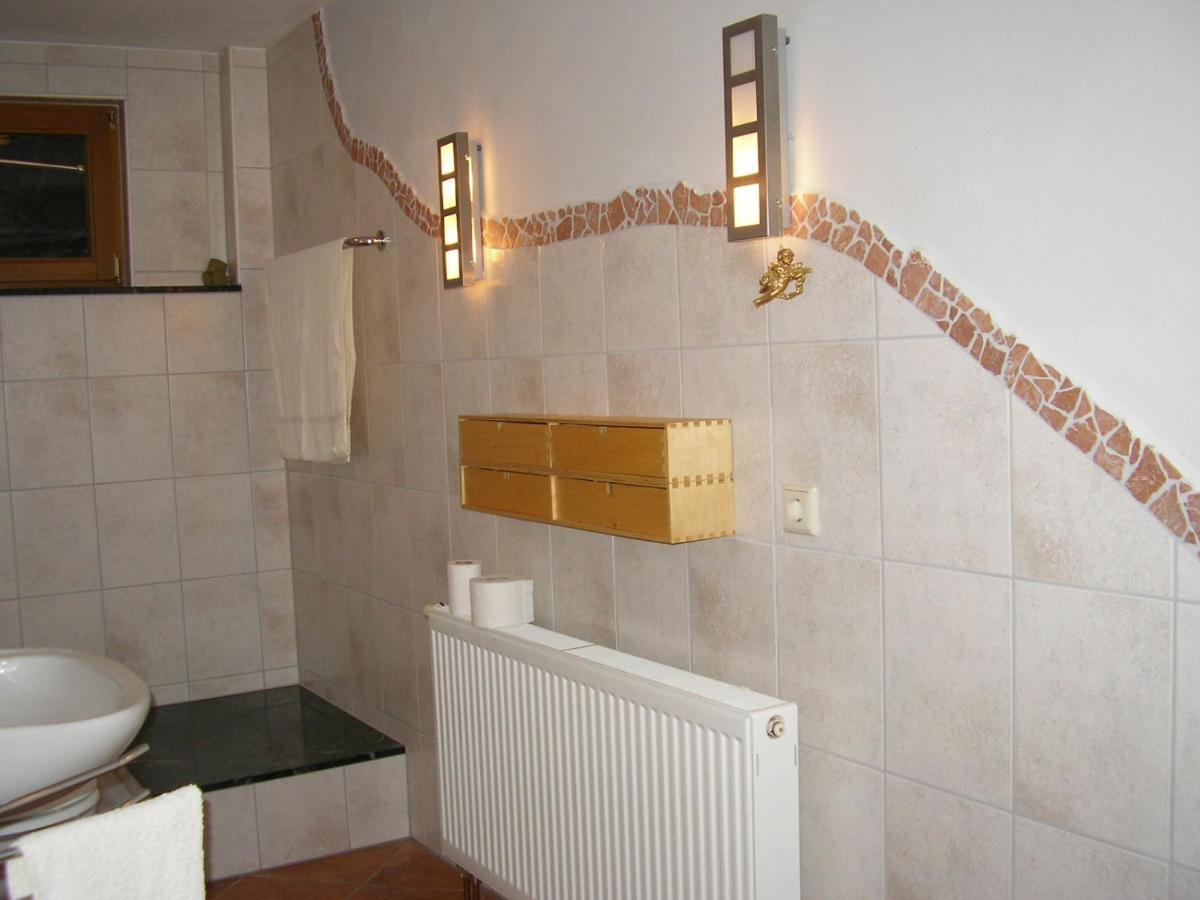 Ferienwohnung Haus Am Singberg Ramsthal Esterno foto
